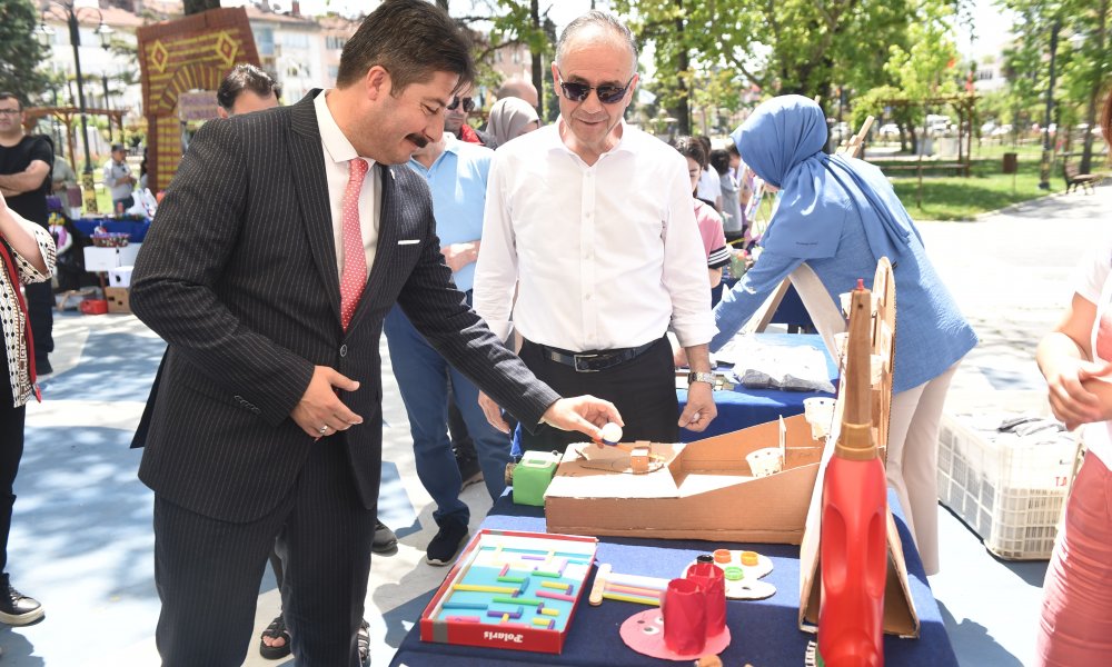 Çevre Gününde Plastik Atıklara Dikkat Çekildi
