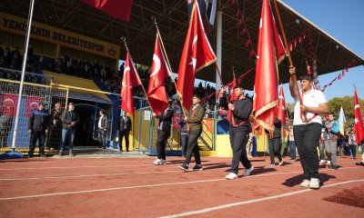 YENİŞEHİR STADYUMUNDA CUMHURİYET COŞKUSU